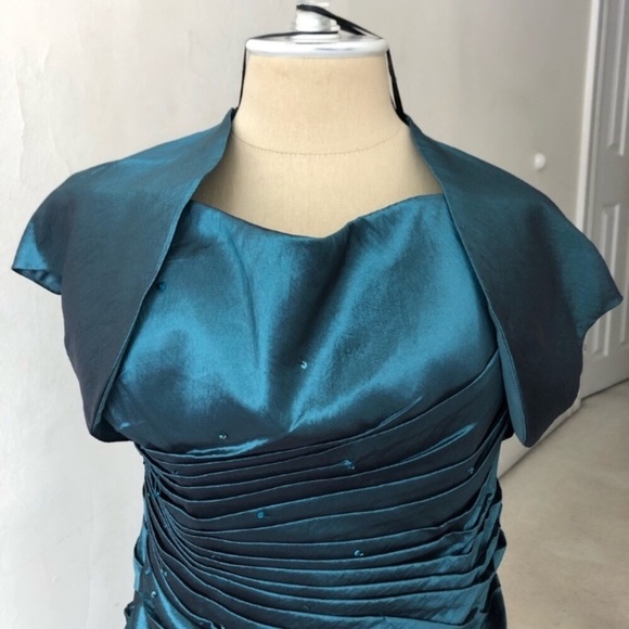 LAST CHANCE Tony Bowls Beaded Strapless Evening Go - Picture 5 of 9